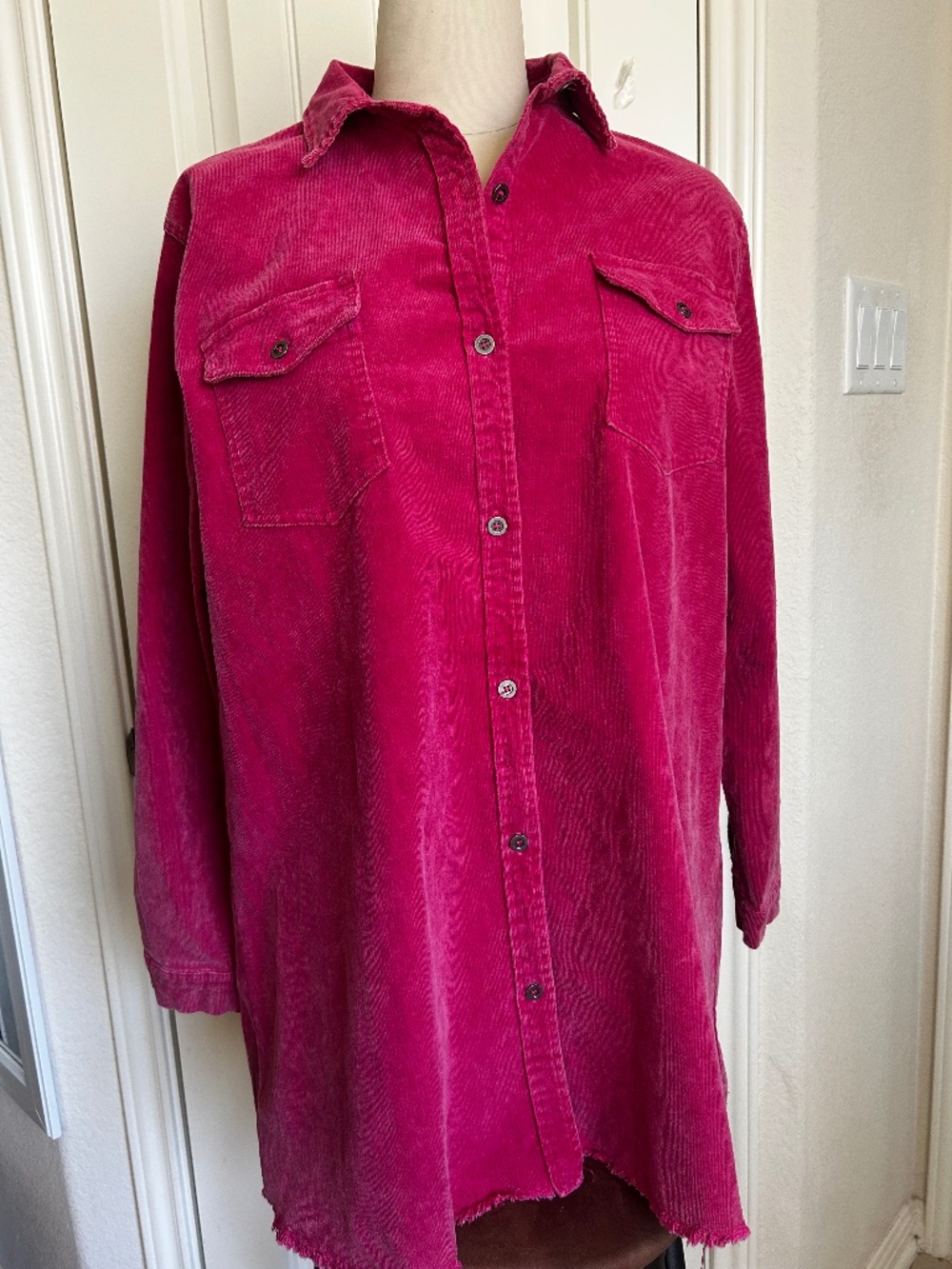UMGEE USA Mineral Wash Corduroy Shacket Fuchsia Women’s Large